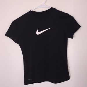 NIKE | Girl’s Shirt